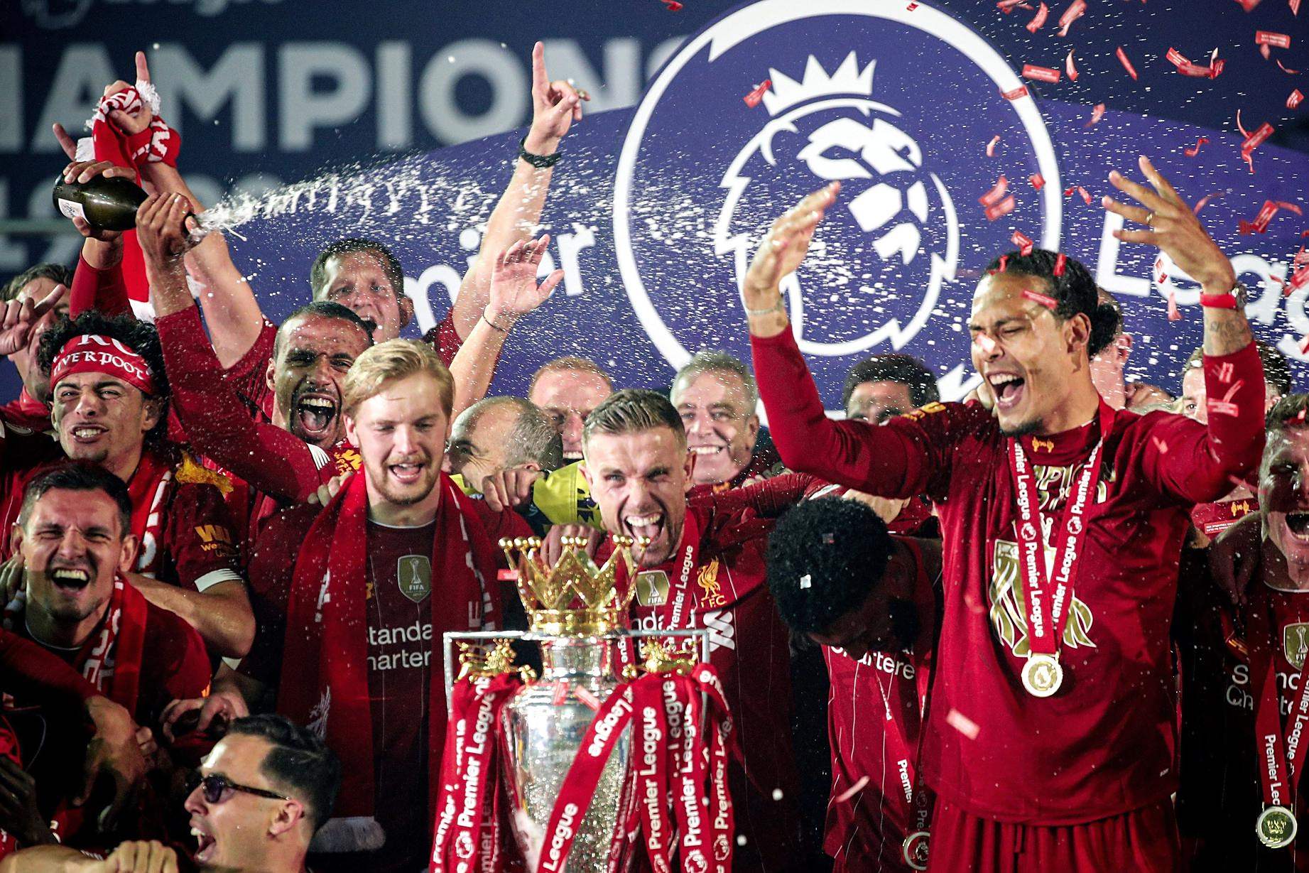 全球瞩目!英超赛事即将收官 全球瞩目!英超赛事即将收官