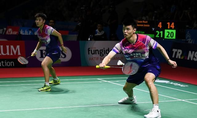 开云体育平台APP-中国队力克马来西亚队，黄鸭组合扛起全队