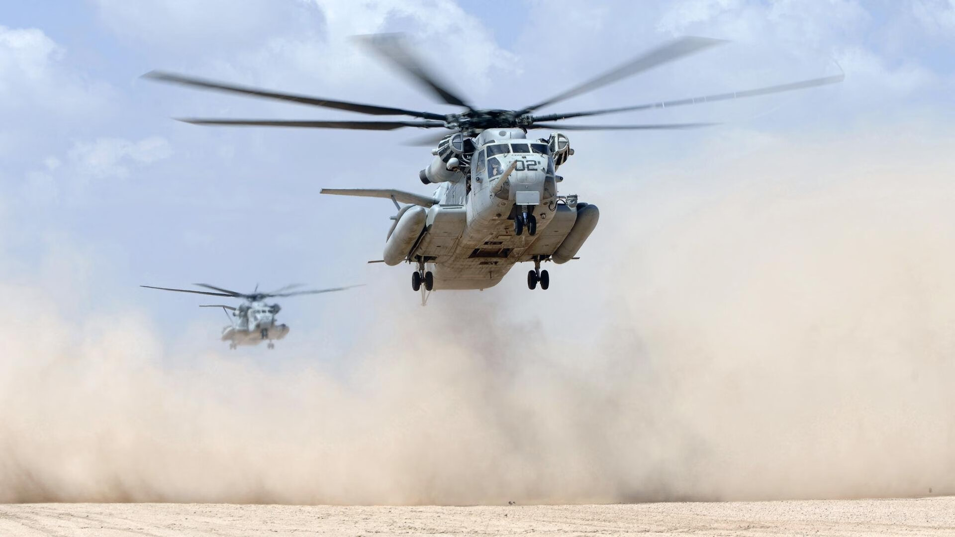 浓眉的深夜方程式,F1街道赛之夜与一手掌控的胜利法则