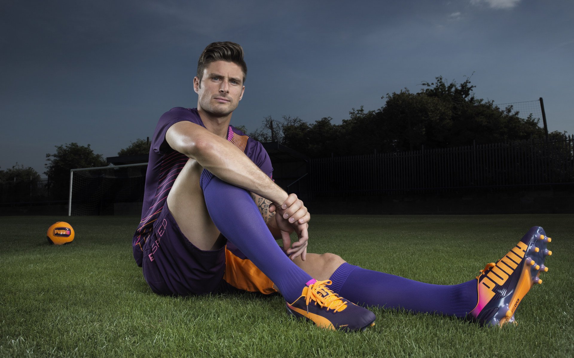 攻防枢纽莱奥，勒沃库森撕裂奥地利的战术钥匙