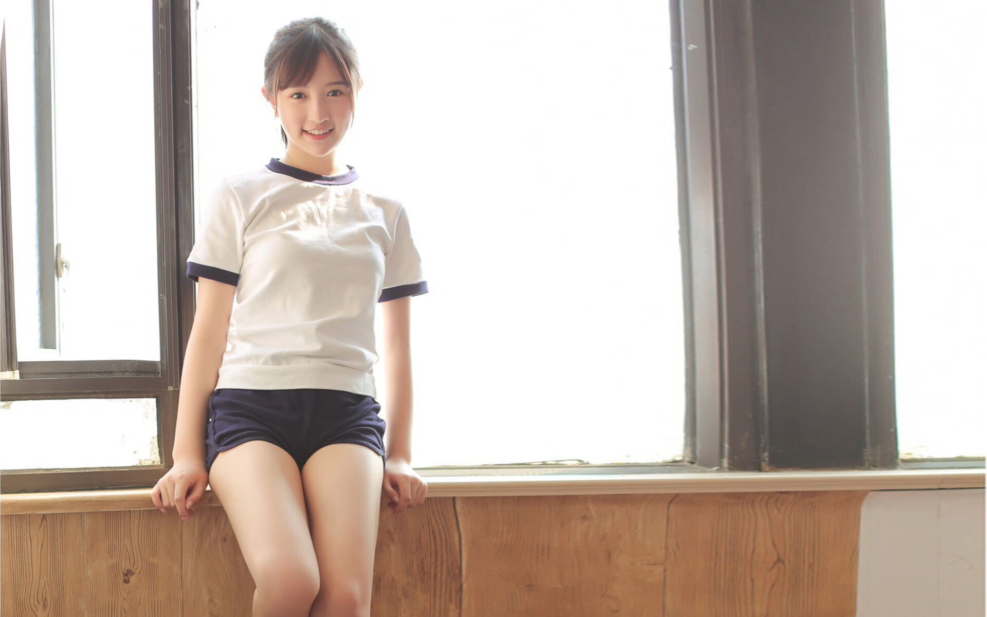 英格拉姆，F1街道赛之夜的主宰者